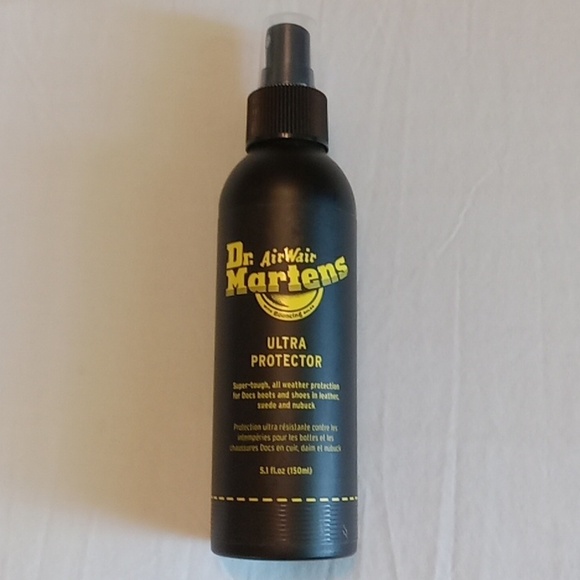 Dr. Martens ultra protector 5.1fl. oz. Spray - Picture 2 of 6